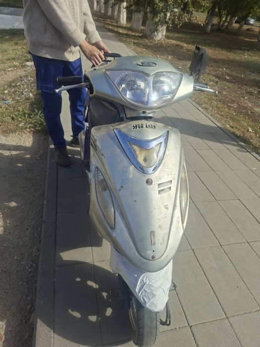 Продам мопед нет свечи долго стоял