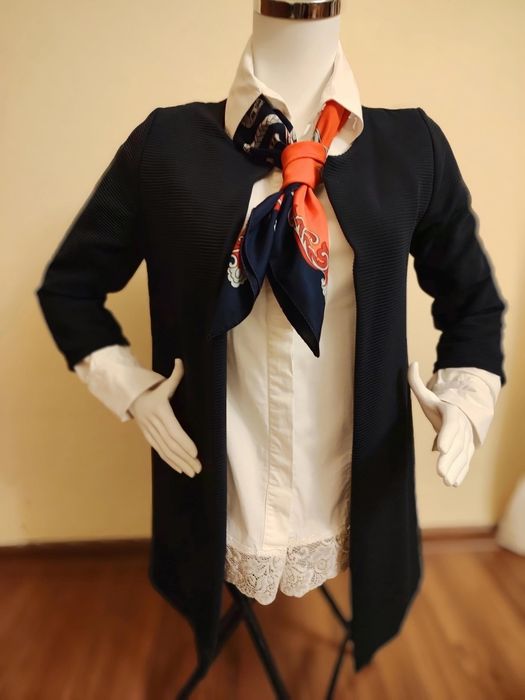 Sacou damă bleumarin, textură ușor răiată, mărime S-M,  eșarfă cadou