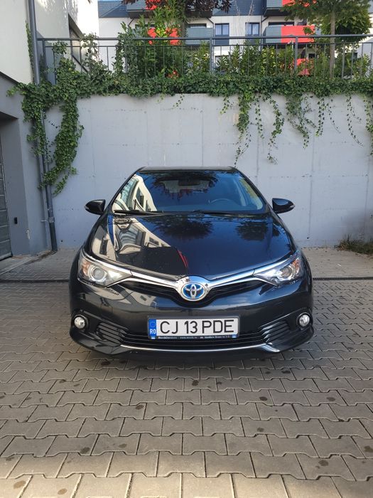 Toyota Auris Hybrid Automata