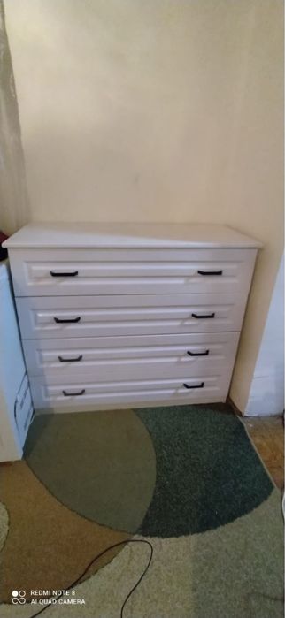 Продам спальный гарнитур