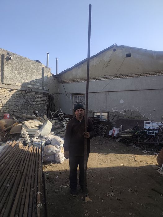 Трубы, Угольники, арматура , листы разного размера б/у