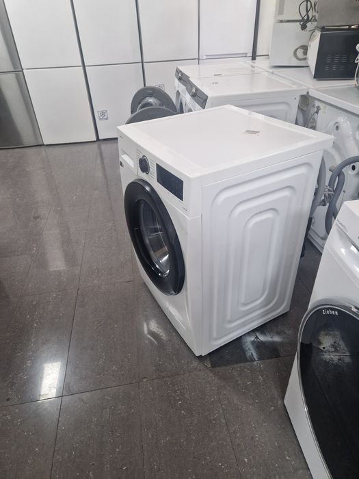 Пералня Samsung 11 кг Чисто Нова Wi Fi Smart