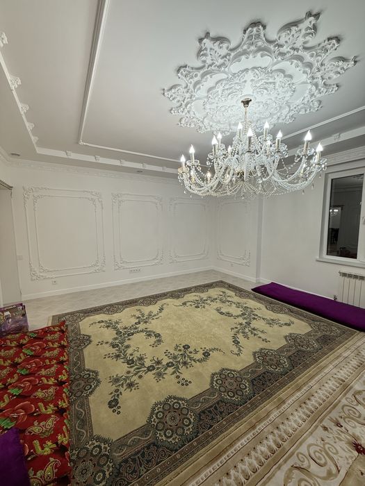 Ковер шикарный качественный