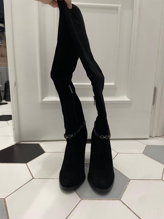 Продается сапоги бренд basconi