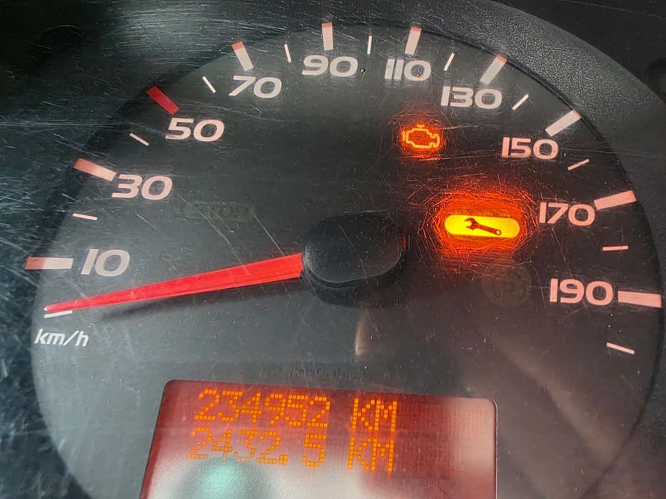 Автовишка Рено Мастер 2.3 Dci