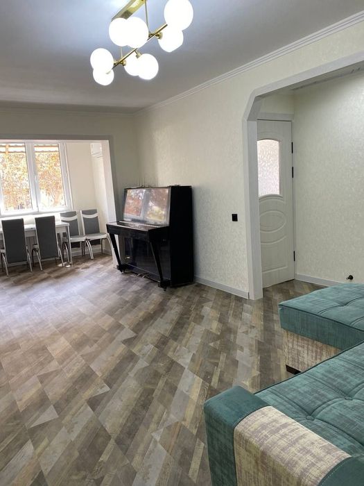 Сдаётся 2-х комнатная квартира г. Ахангаран