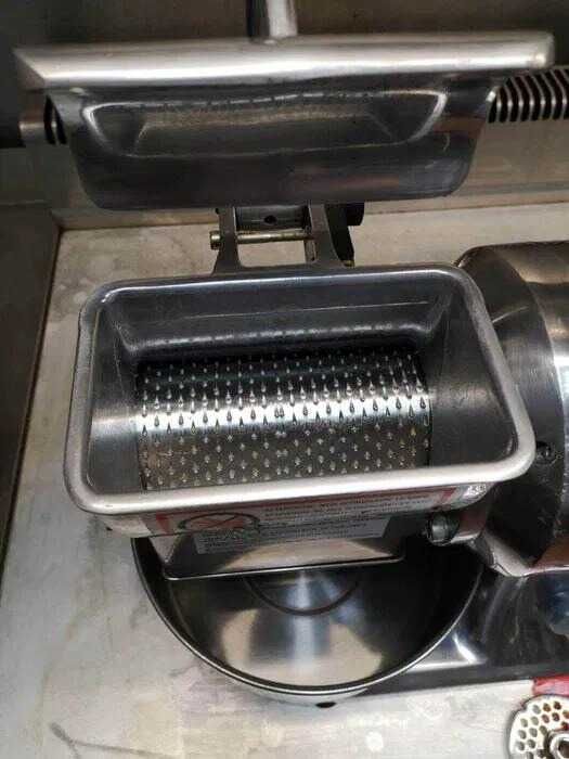 Комбинирана месомелачка/ ренде за сирена SIRMAN TCG 12 E