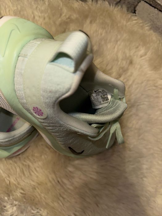 Nike ZoomX Invincible Run – pantofi sport damă, mint/verde deschis