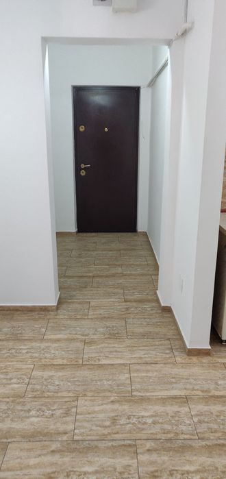 Garsonieră spațioasă 42 m²