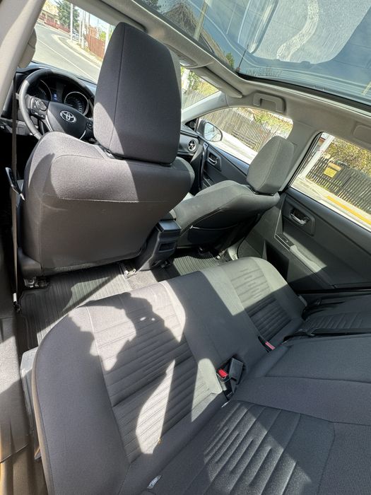 Toyota Auris Hybrid