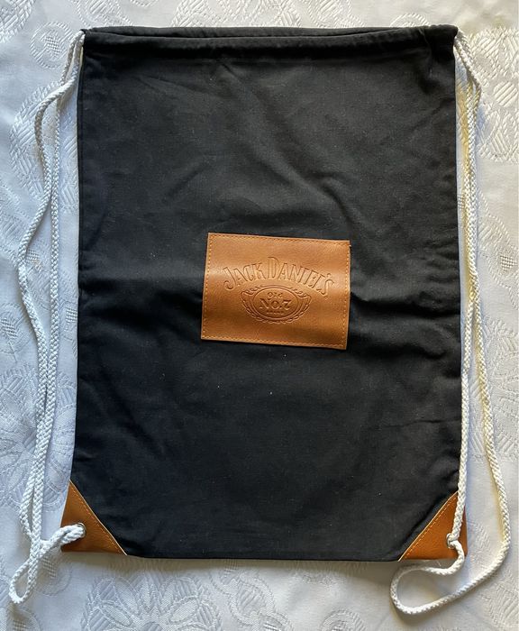 Мешка “Jack Daniel’s”