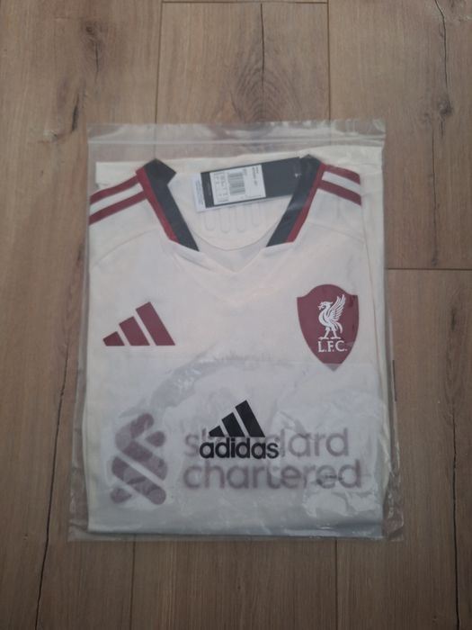 Нова Мъжка тениска Ливърпул 2025/2026,  размер M, Players' quality