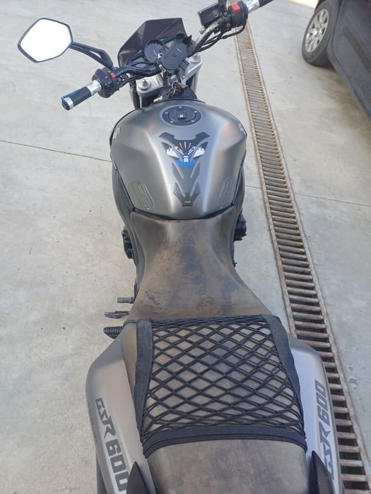 Suzuki gsr 600 de vanzare