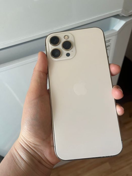iPhone 12 pro max 128гб отличный