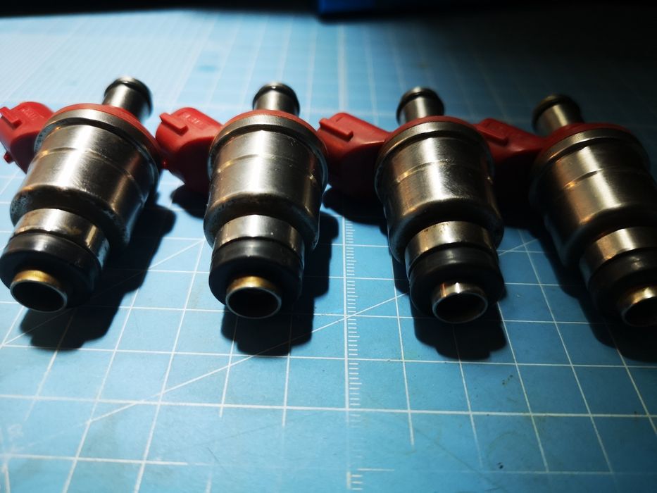 Топливные форсунки Denso