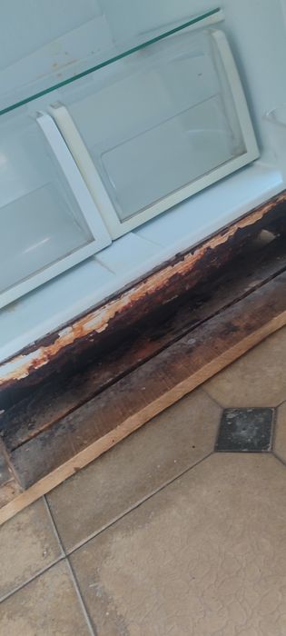 Орск холадилник холати яхши матори янги фақат фриени тугаган.