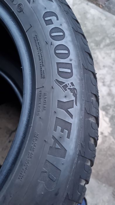 4 Anvelope Good Year 225 55 R17 M/S (iarnă) Impecabile.