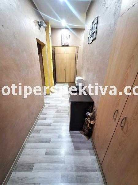 Продава се Тристаен апартамент в Пловдив, Кършияка - 65 кв.м за 1035 €/кв.м - Снимка #12
