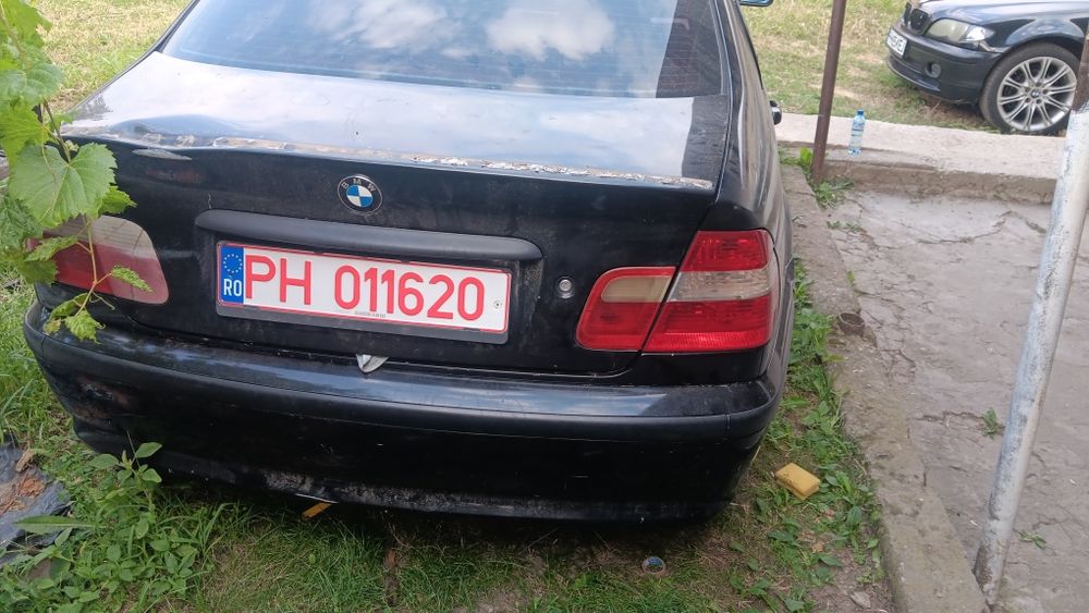 Dezmembrez BMW e 46 2.2 benzina