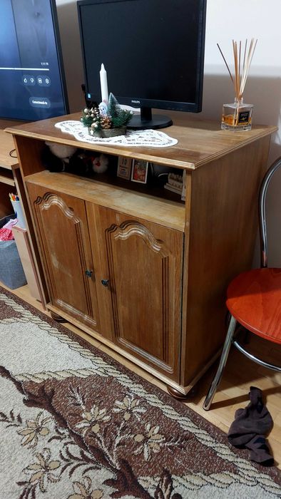 Mobila lemn masiv dormitor