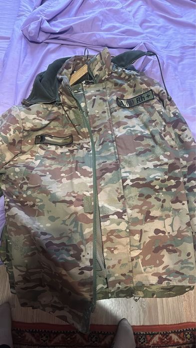 Продам бушлат толстый, зимний