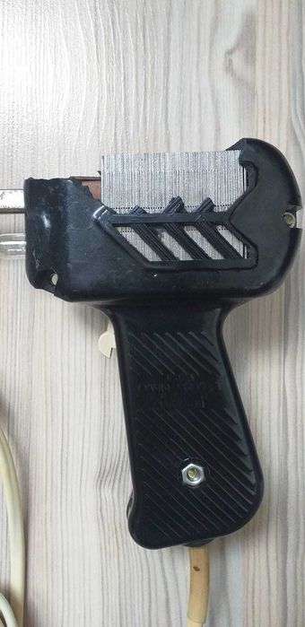 Pistol de lipit romanesc radio progres