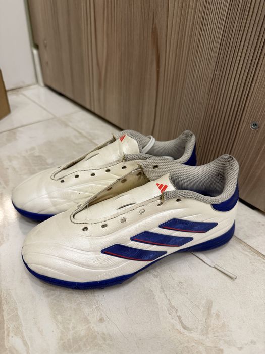 Бутсы «сороконожки» Адидас оригинальные