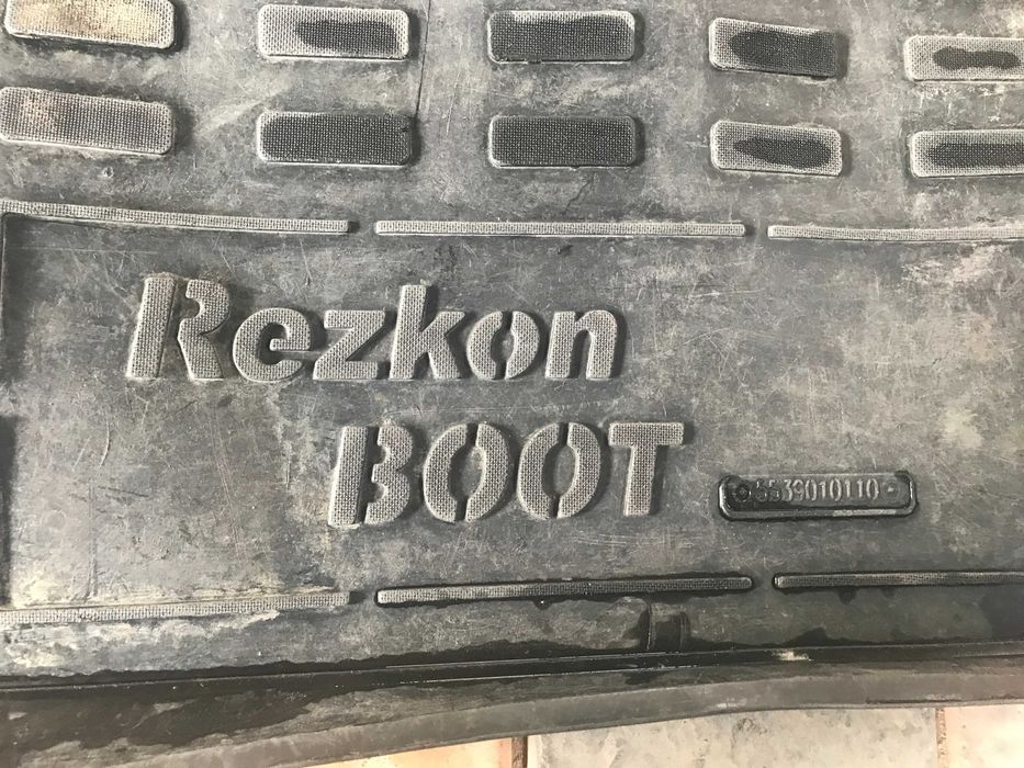 Коврик в багажник