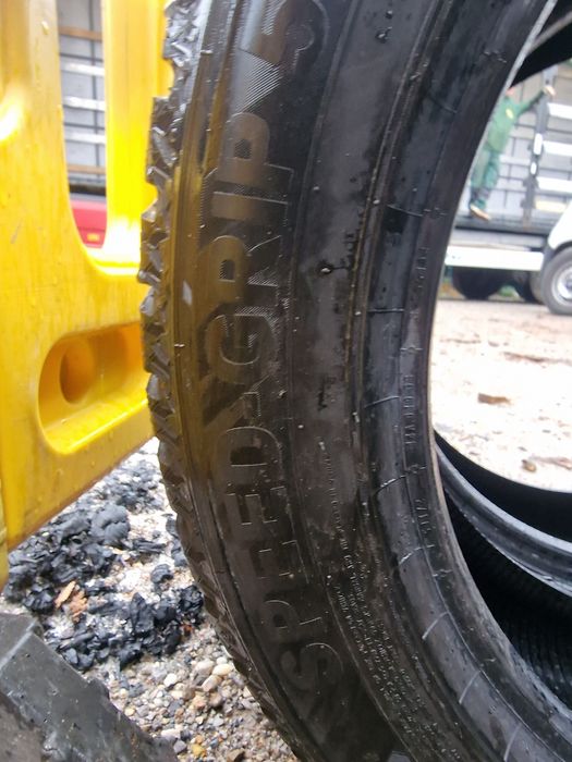 Anvelope 215/55R17 marca Semperit, DOT 2023,M +S, 6 mm