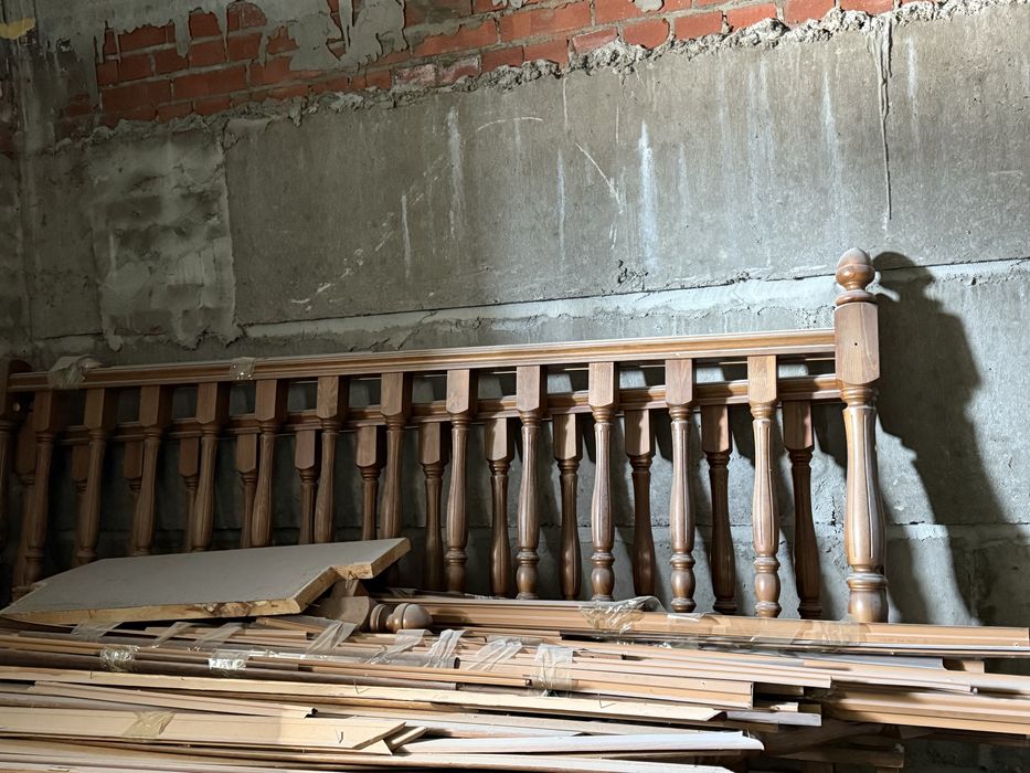 Деревянные перила