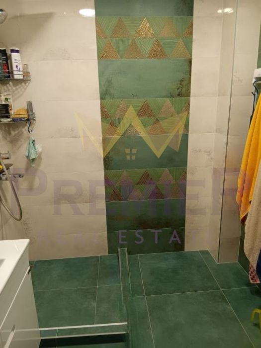 Продава се Тристаен апартамент в София, Бъкстон - 106 кв.м за 2878 €/кв.м - Снимка #9