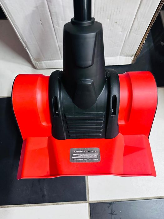 Електрически СНЕГОРИН 1300W