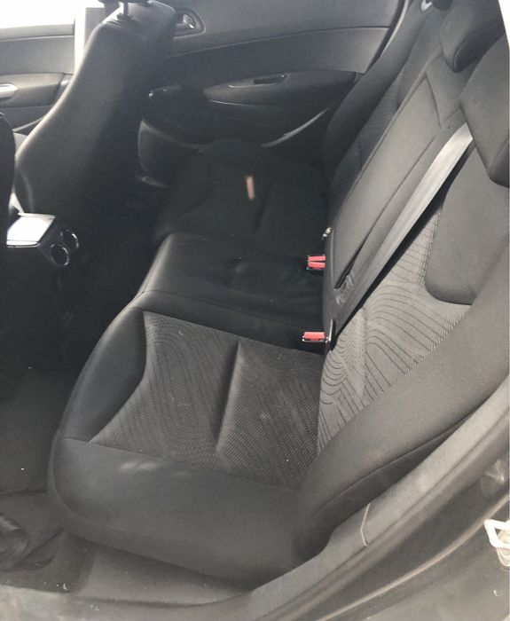 Peugeot 308 1.6 hdi на части