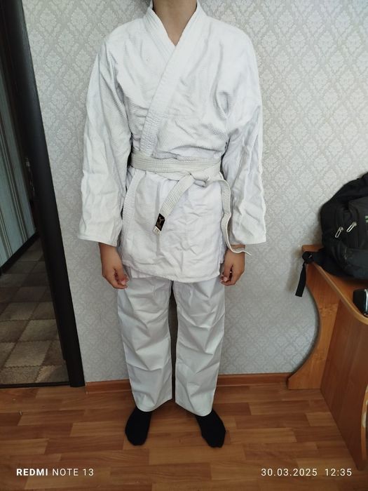 Продам кимоно б/у