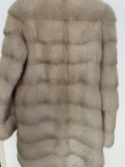 Продам норковую шубку