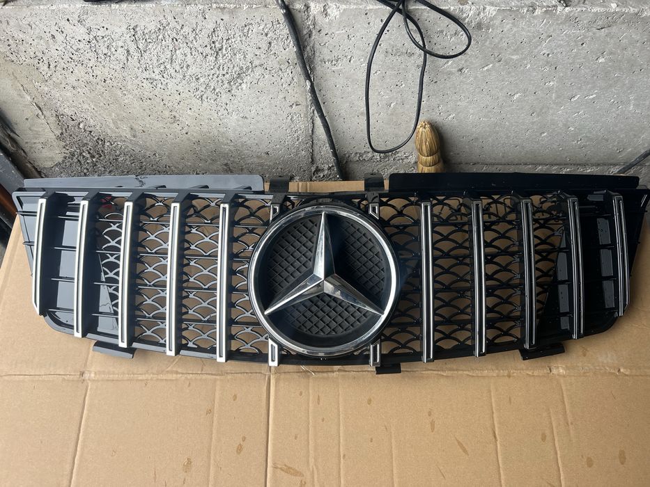 Решетки за Mercedes W164