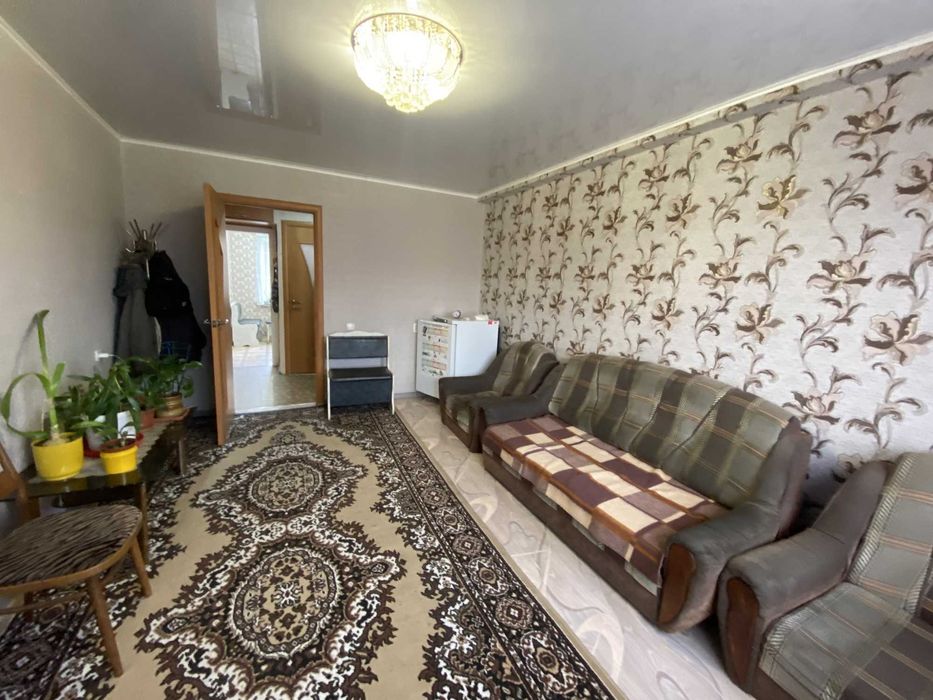 Продаётся 3-комнатная Центр