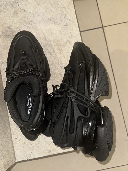 adidasi balmain unicorn