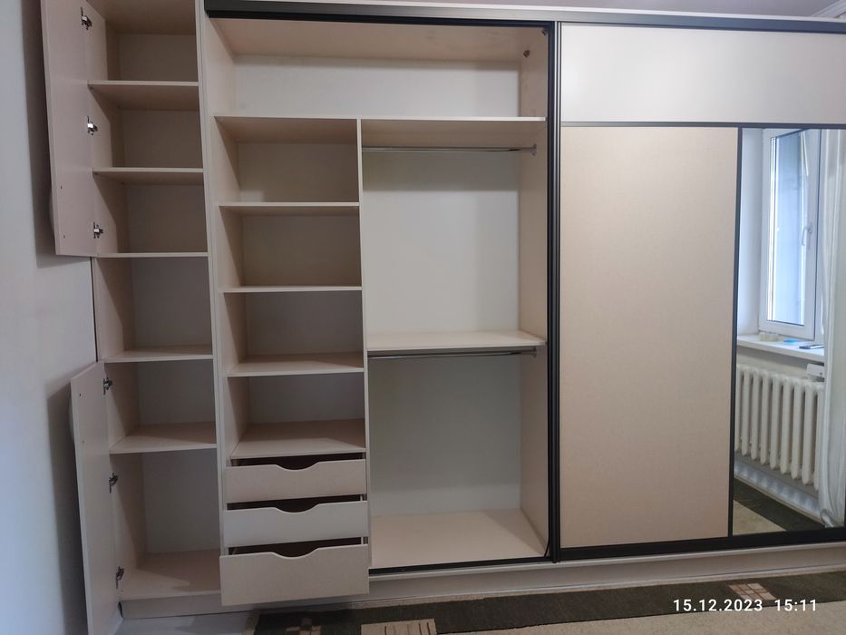 Мебель для гостиной и спальни