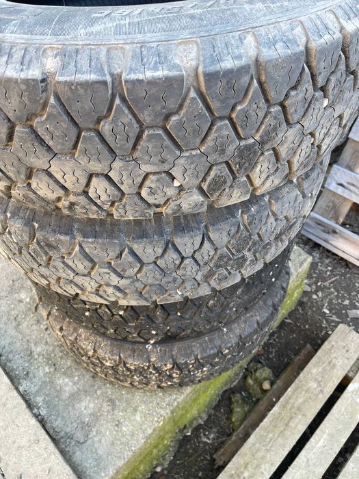 GOODYEAR ULTRA GRIP cargo unistell M+S 225/75/R16 C