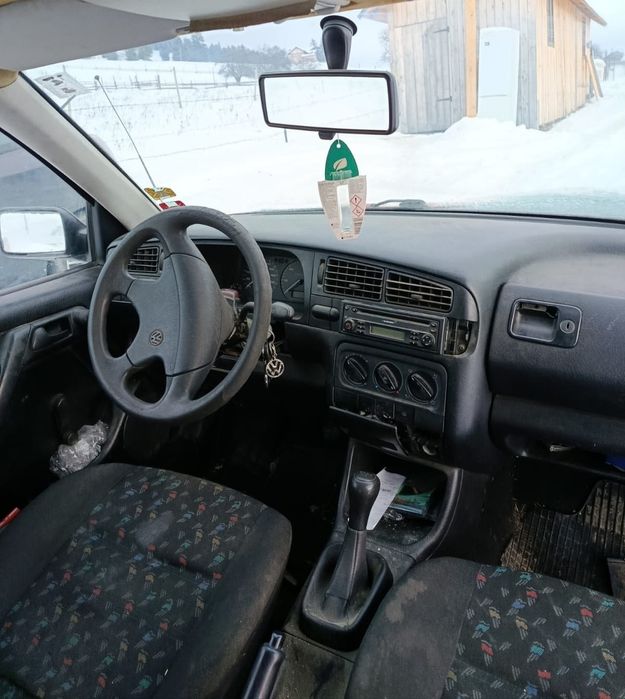 Vând golf 3 1.9 tdi