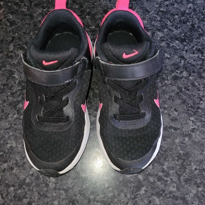 Детски маратонки Nike Revolution7 размер 26