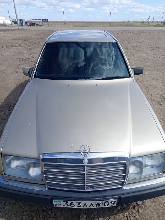Мерседес 124 ,1992