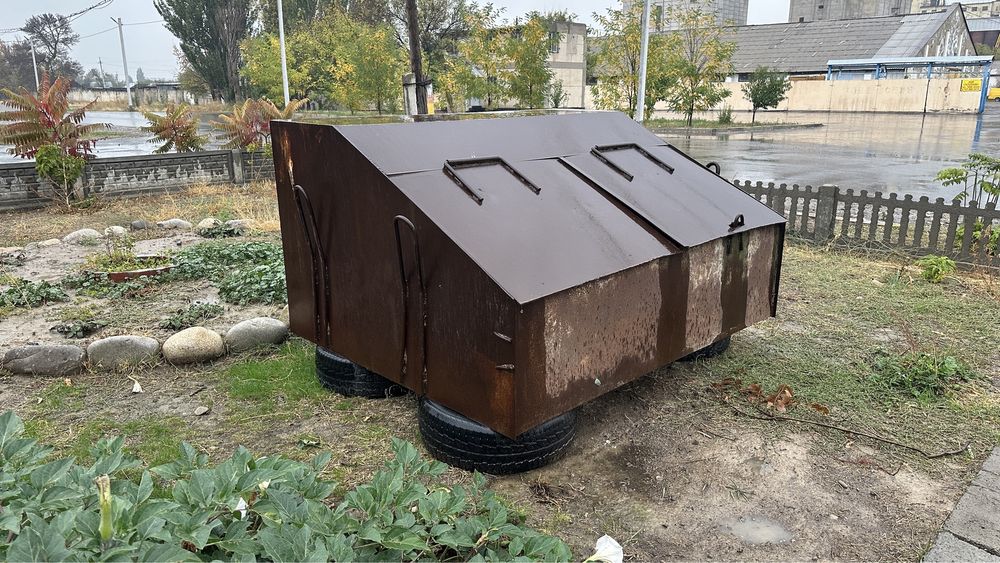 Продается емкость для хранения, ящик, бак