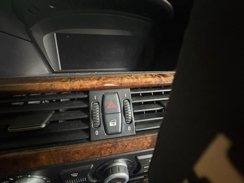 Dezmembrez bmw e60 lci  2008 n47 177cp