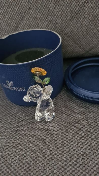 Swarovski Мече с цвете