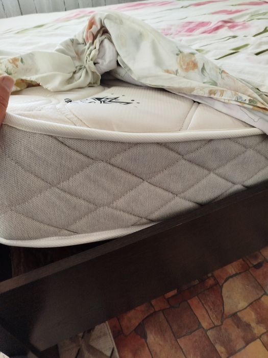 Продам кровать в хорошем состоянии