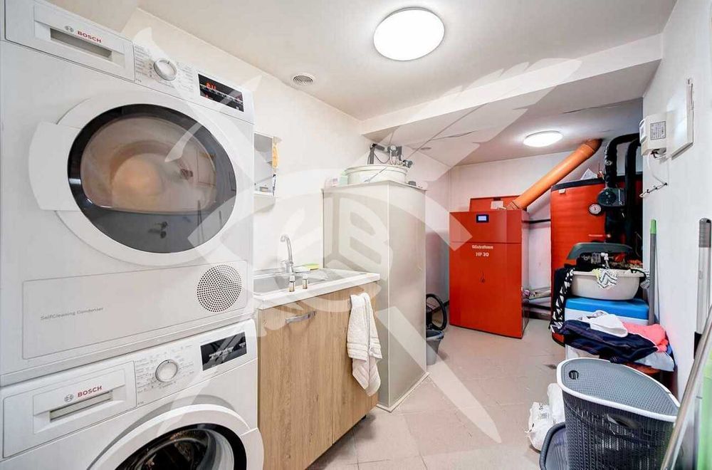 Дава се под наем Къща в Варна, м-т Евксиноград - 550 кв.м за 7500 € - Снимка #9