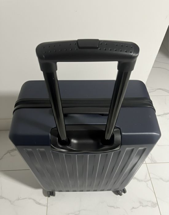 Чемодан размер L