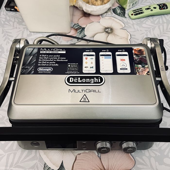 Мультигрилль “Delonghi” с разъёмные листами